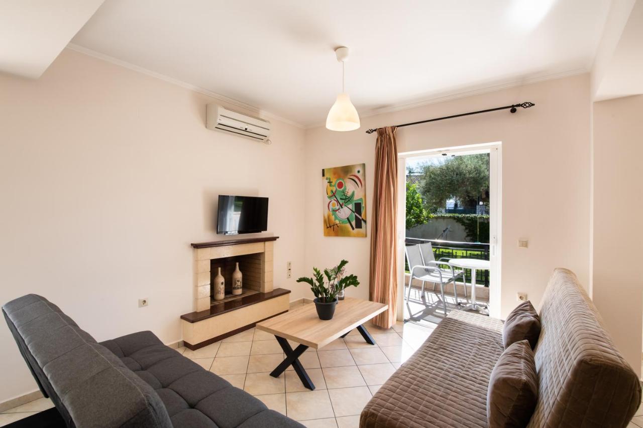 Arodo Apartment Lefkada City Exterior photo